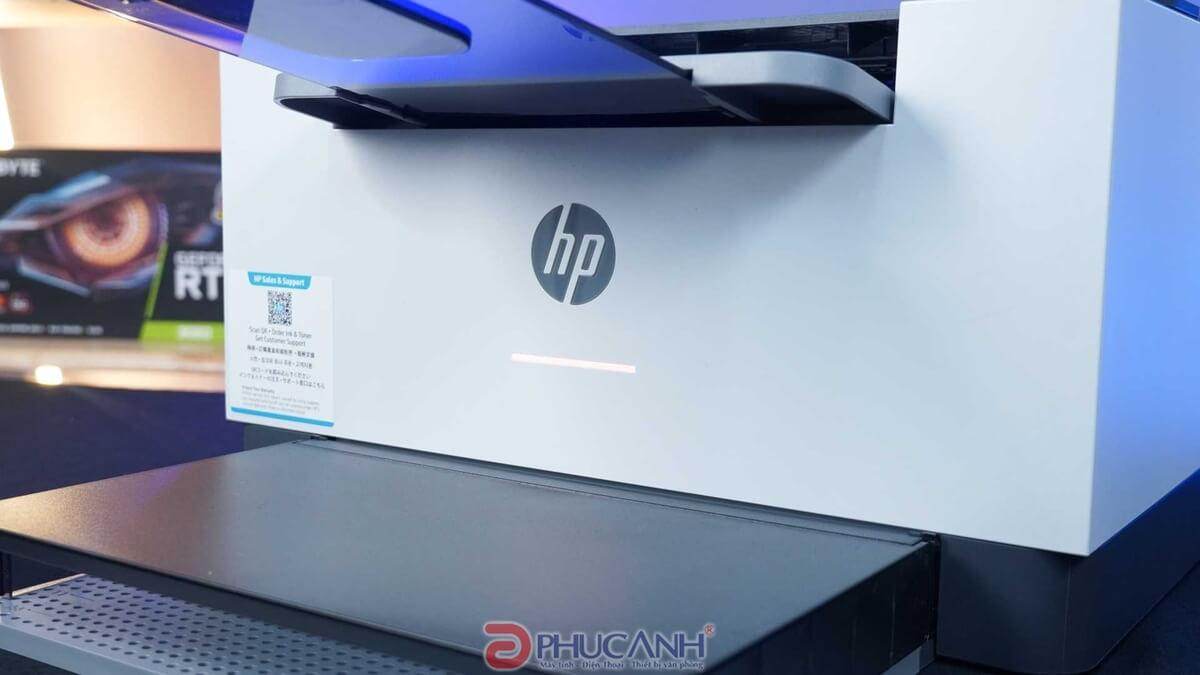 ngoại hình HP LaserJet M211DW