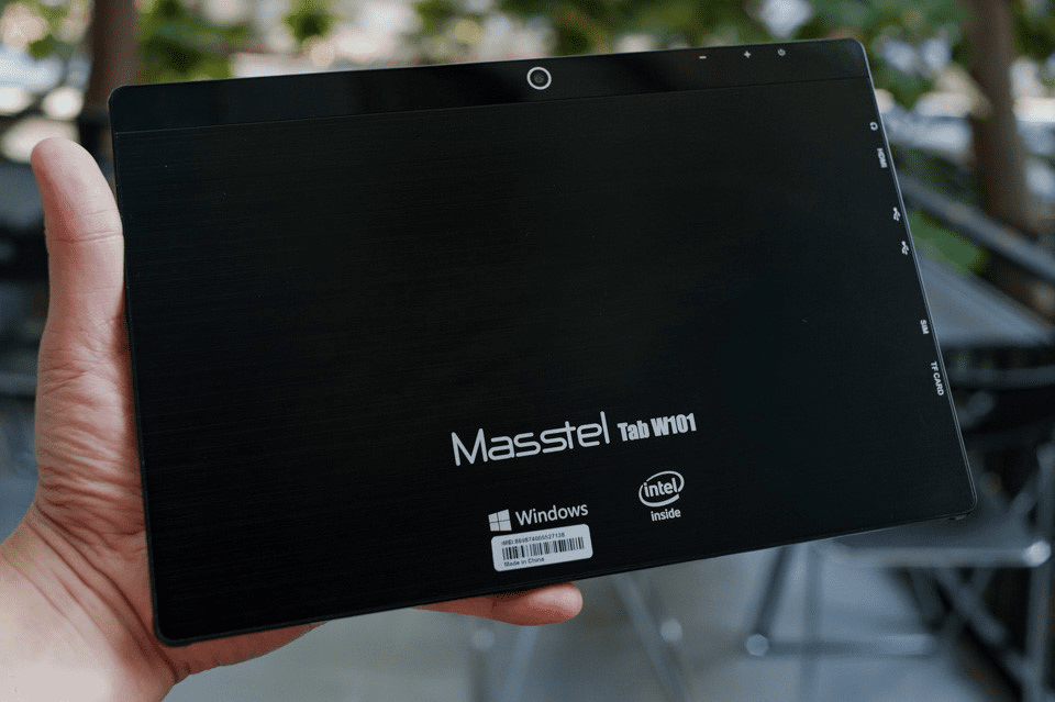 Masstel Tab W101 – Chiếc máy tính bảng 2 trong 1 cứng cáp, sang trọng