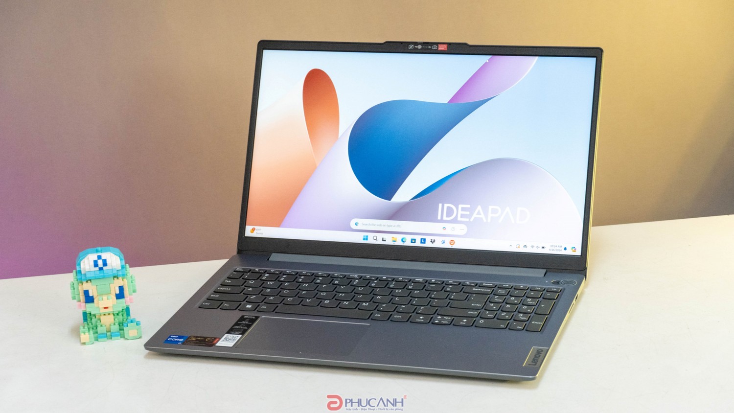 Review Lenovo IdeaPad Slim 3 15IRH8