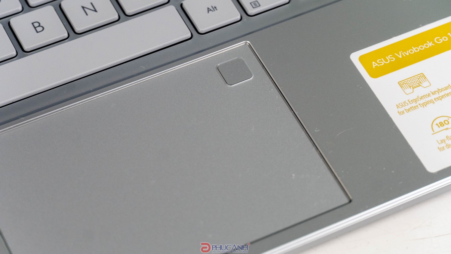 review laptop ASUS Vivobook Go 14 (E1404F) 