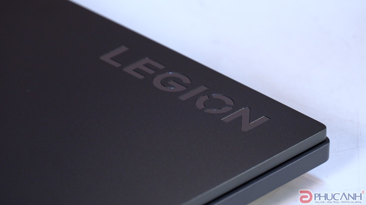 review Lenovo Legion Gaming 5 Pro 16IRX9 83DF0047VN