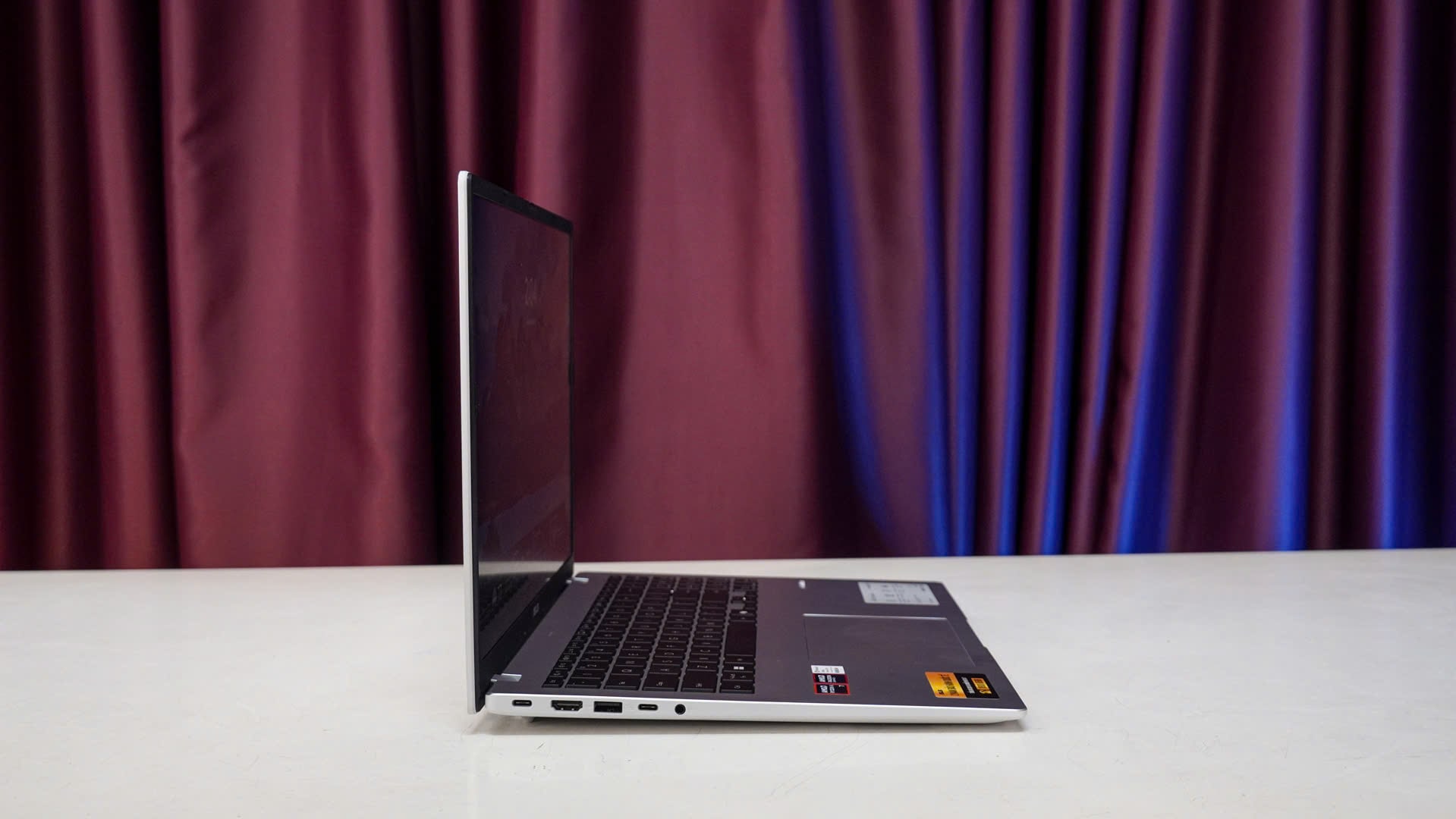 Đánh Giá Asus Vivobook 16 M1607KA-MB091WS