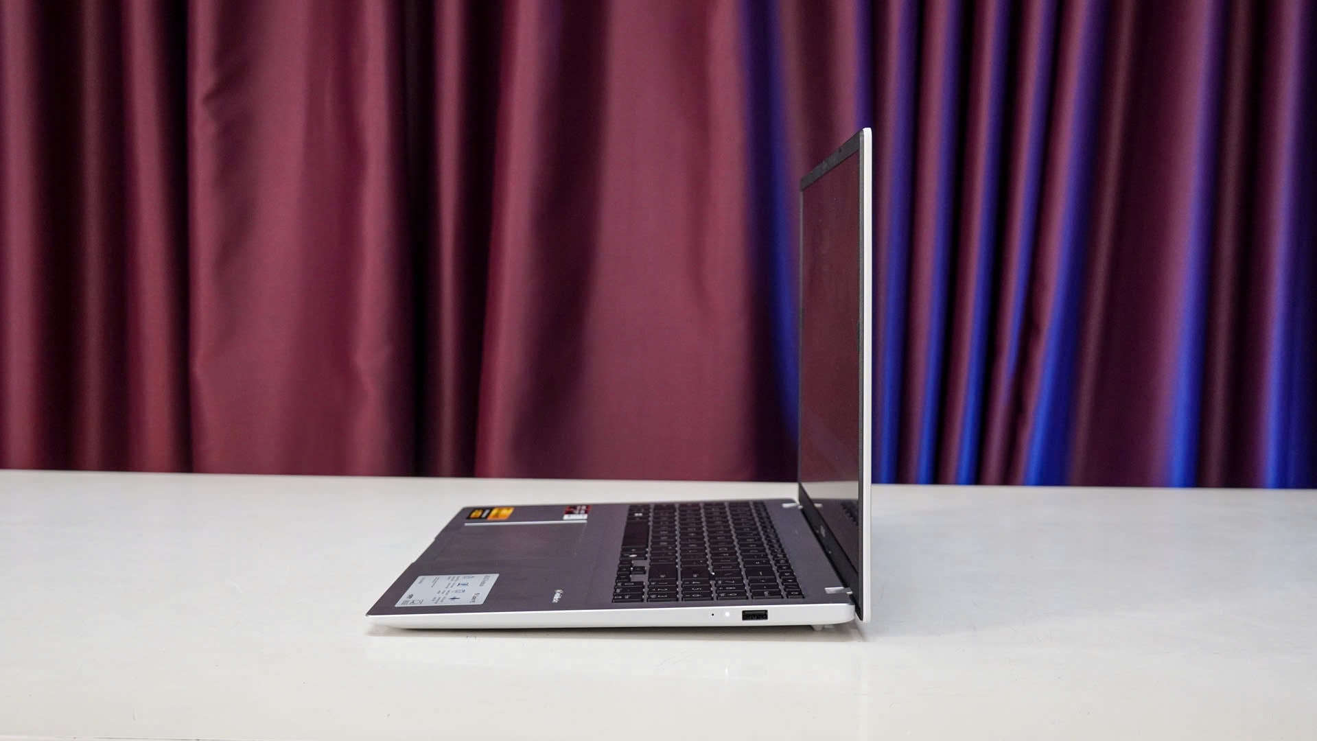 Đánh Giá Asus Vivobook 16 M1607KA-MB091WS