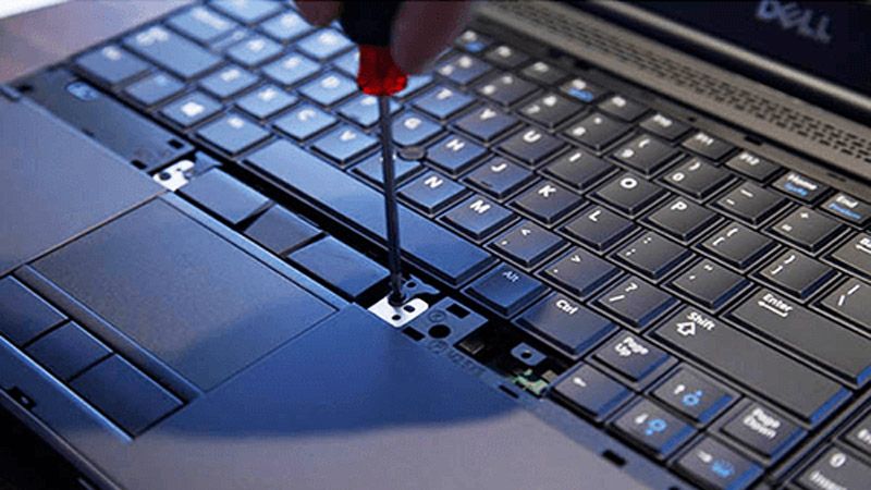 Laptop bị vô nước sau khi sửa có sử dụng bền không?