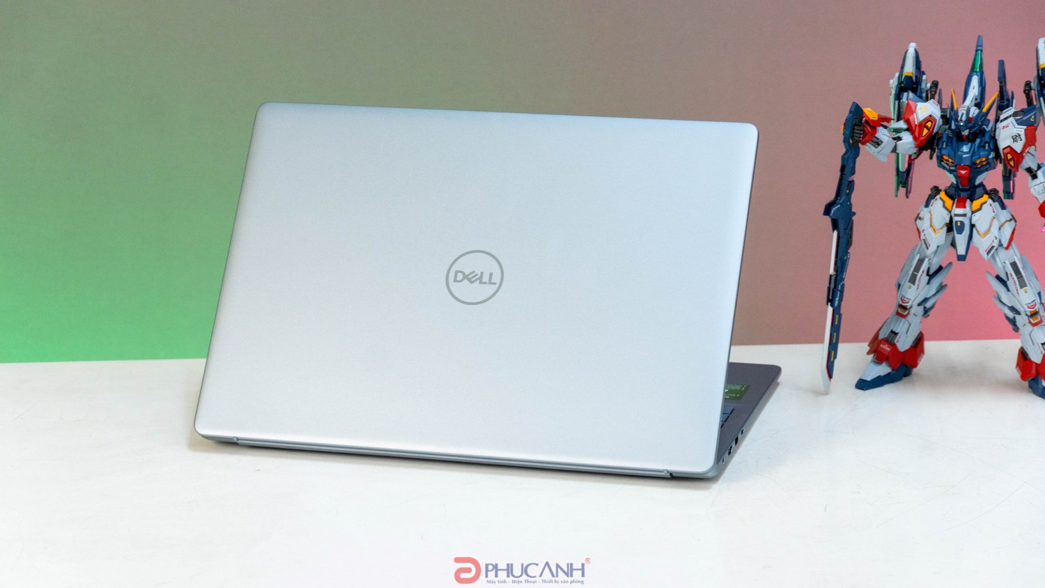 Review Dell Inspiron 16 5640