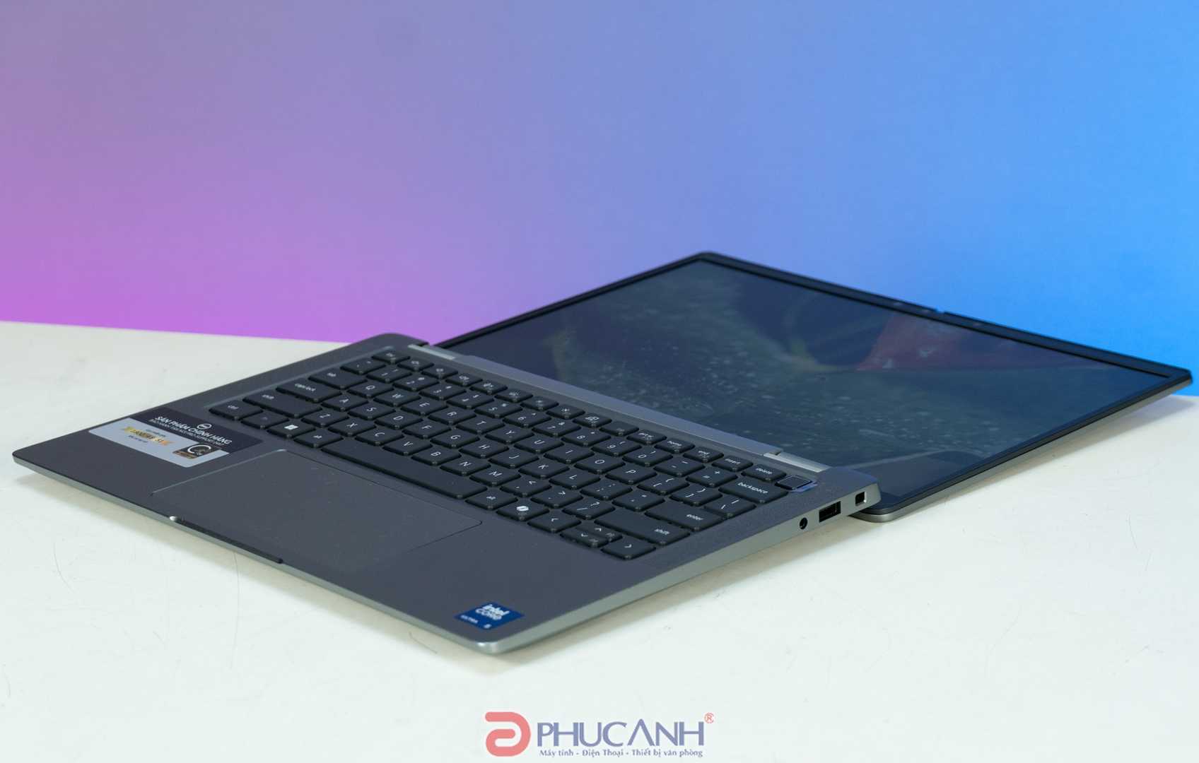 Đánh giá laptop Dell Latitude L7350